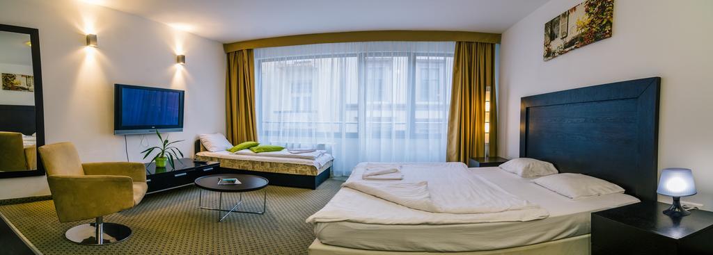 City Gardens Hotel & Wellness Budapeste Exterior foto